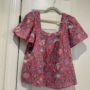 Floral Square-Neck Flutter Sleeve Top in Rose Pink